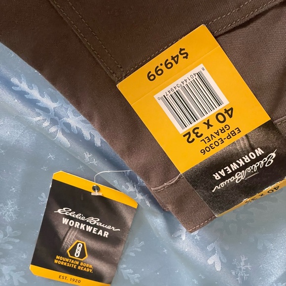Eddie Bauer workewear pants 40-32. - Picture 4 of 6